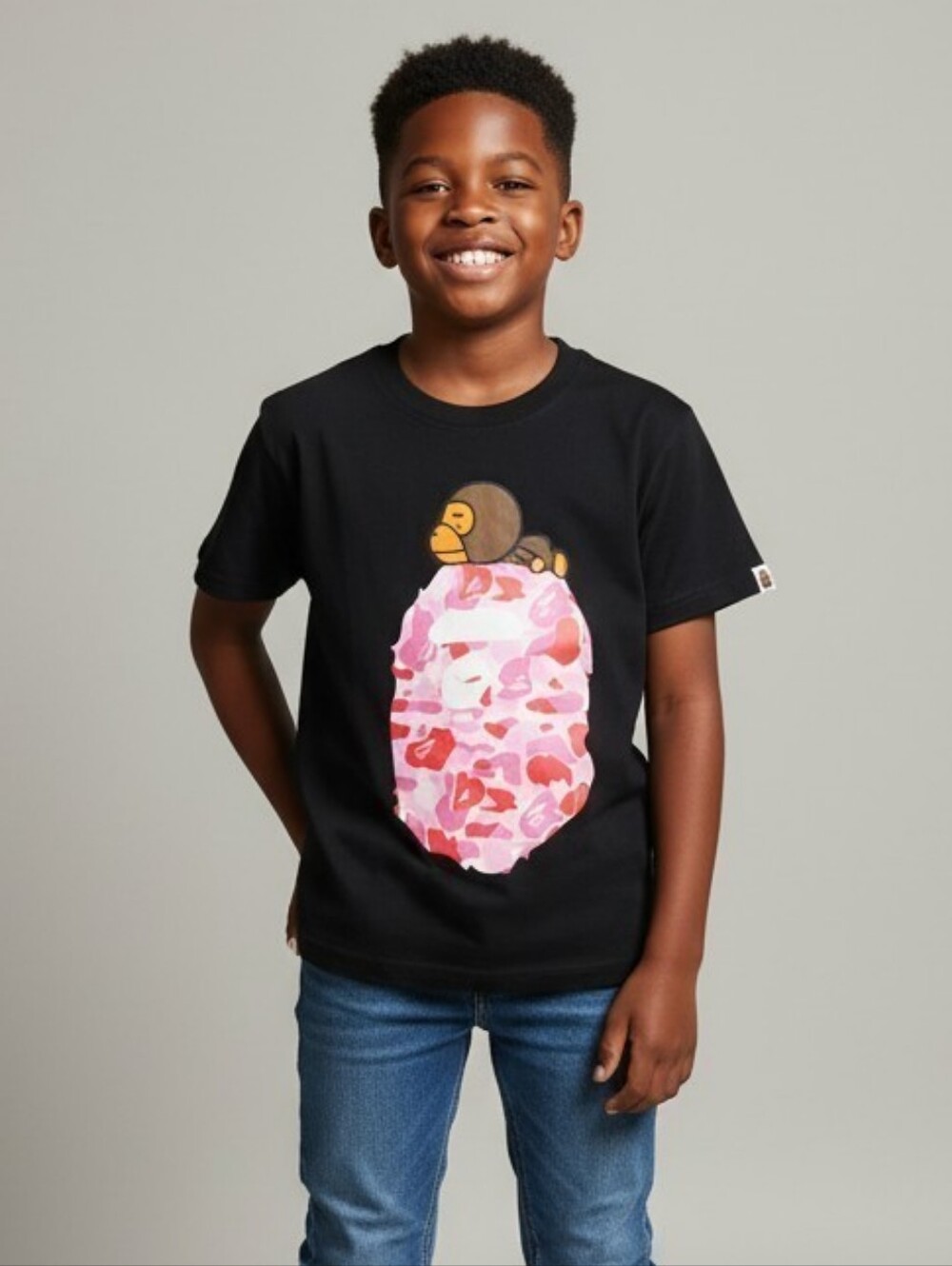Black Short-Sleeve Tee with Pink Camo Character Print - Kids